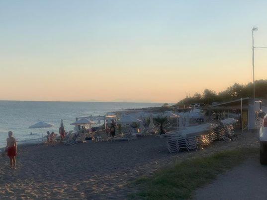 LOGA PARALIA DIKELLA EVROs Mesimvria (Evros) Exterior foto